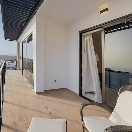 Luxliving Tenerife Hortalaya * Costa Adeje (Tenerife)