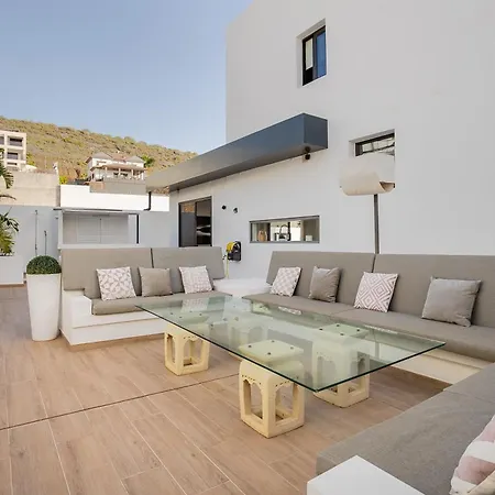 Luxliving Tenerife Hortalaya * Costa Adeje (Tenerife)